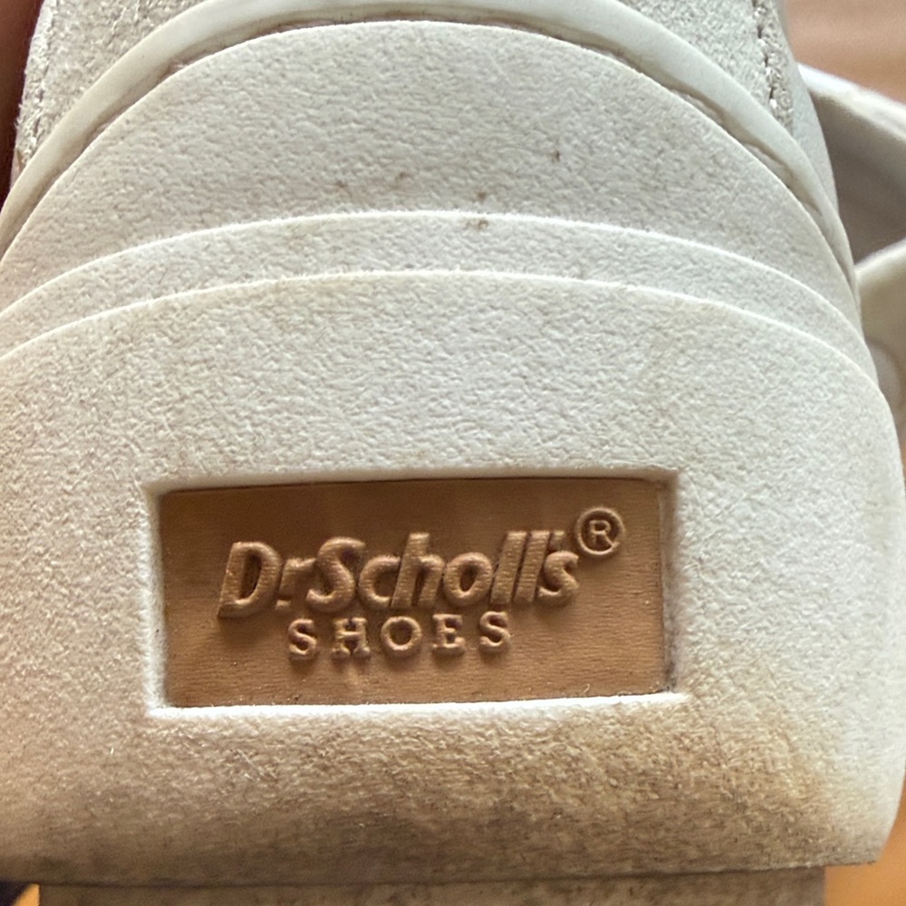 Dr. Scholl's Cream Sneakers - Picture 2 of 5